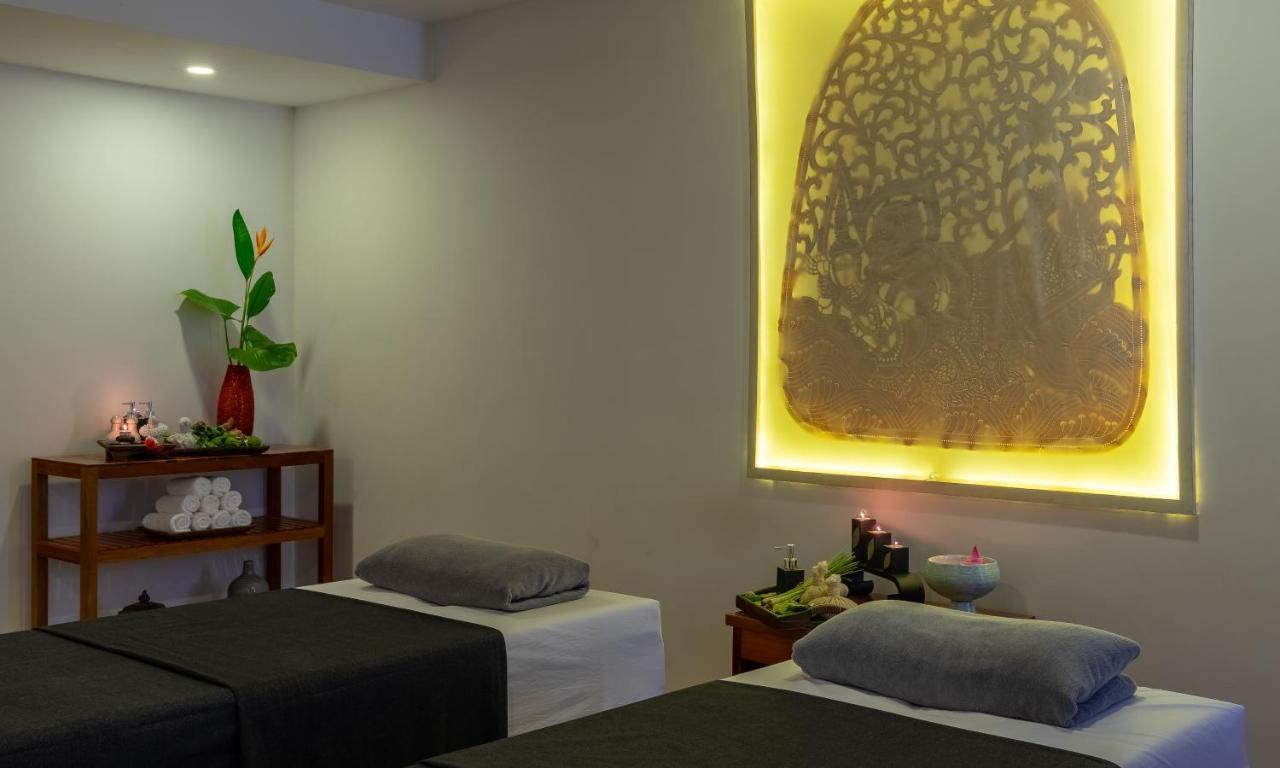 The Thirdfold Residence Сиемрип Экстерьер фото A spa in Thailand