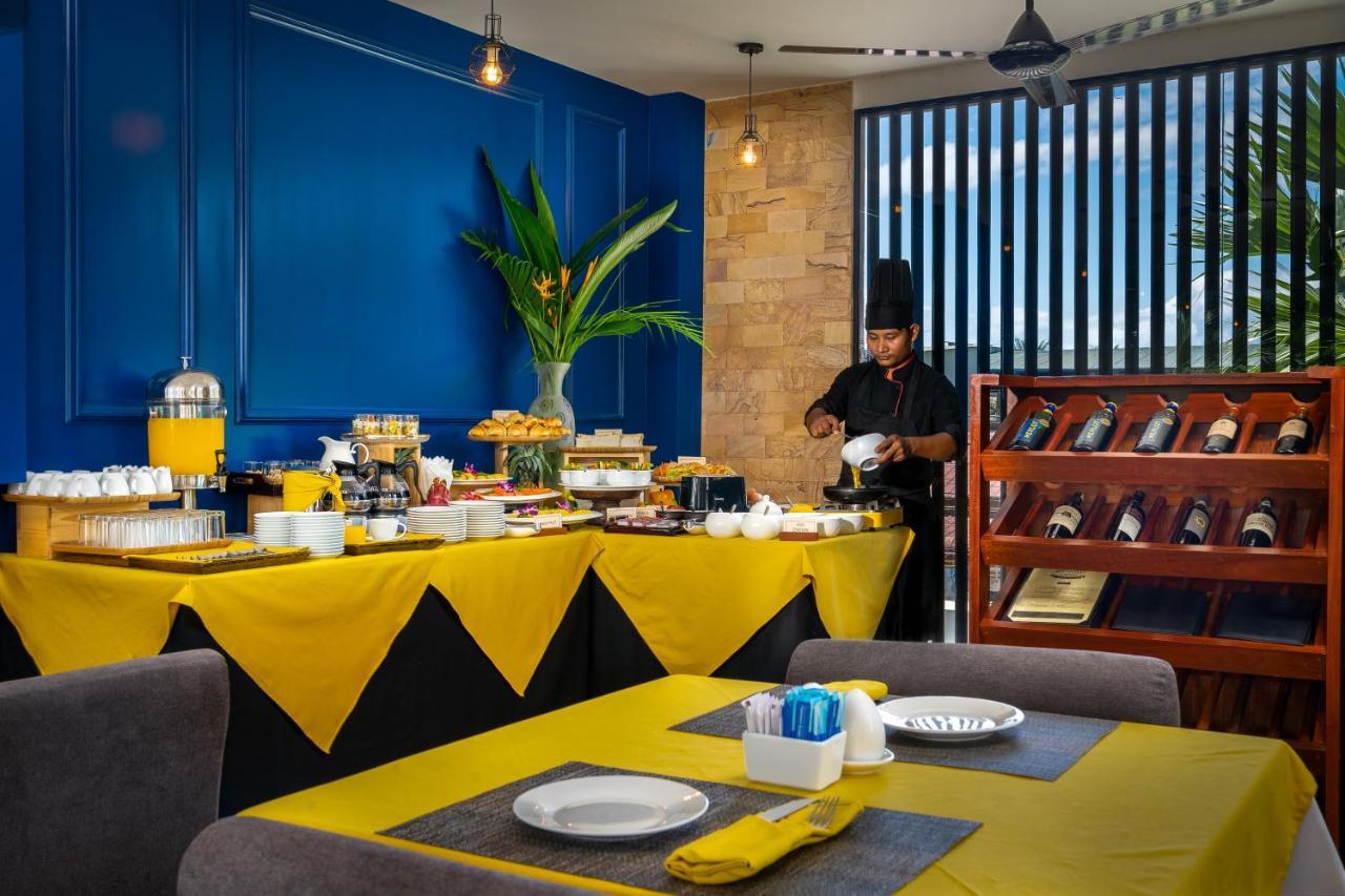 The Thirdfold Residence Сиемрип Экстерьер фото The restaurant